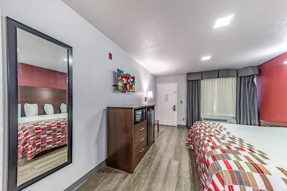 red roof inn dallas mesquite