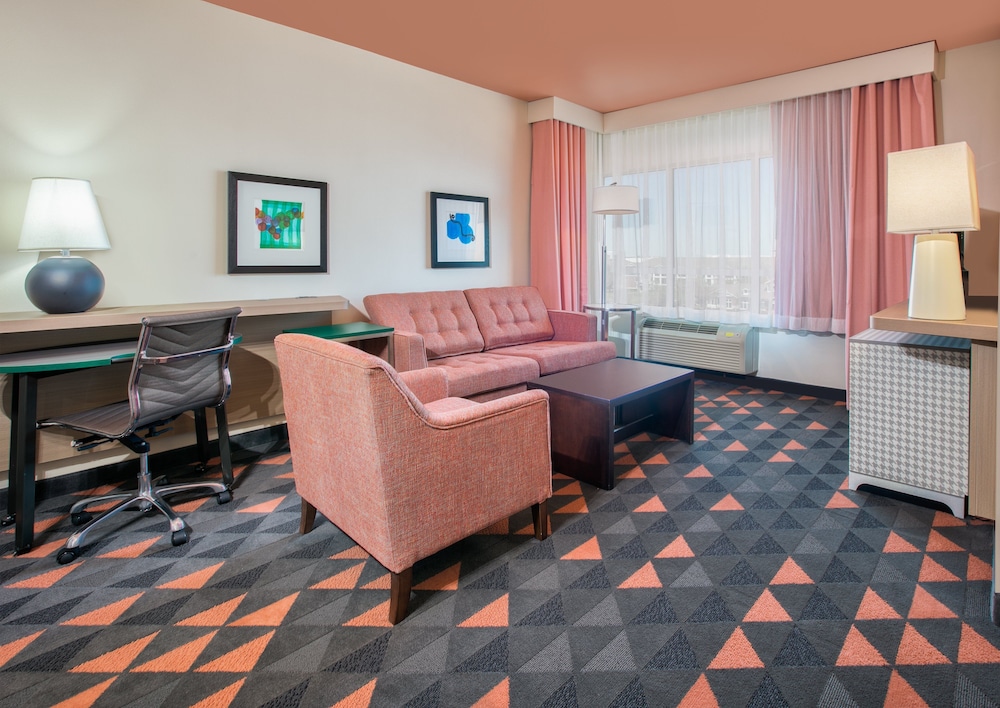 holiday inn dfw south by ihg