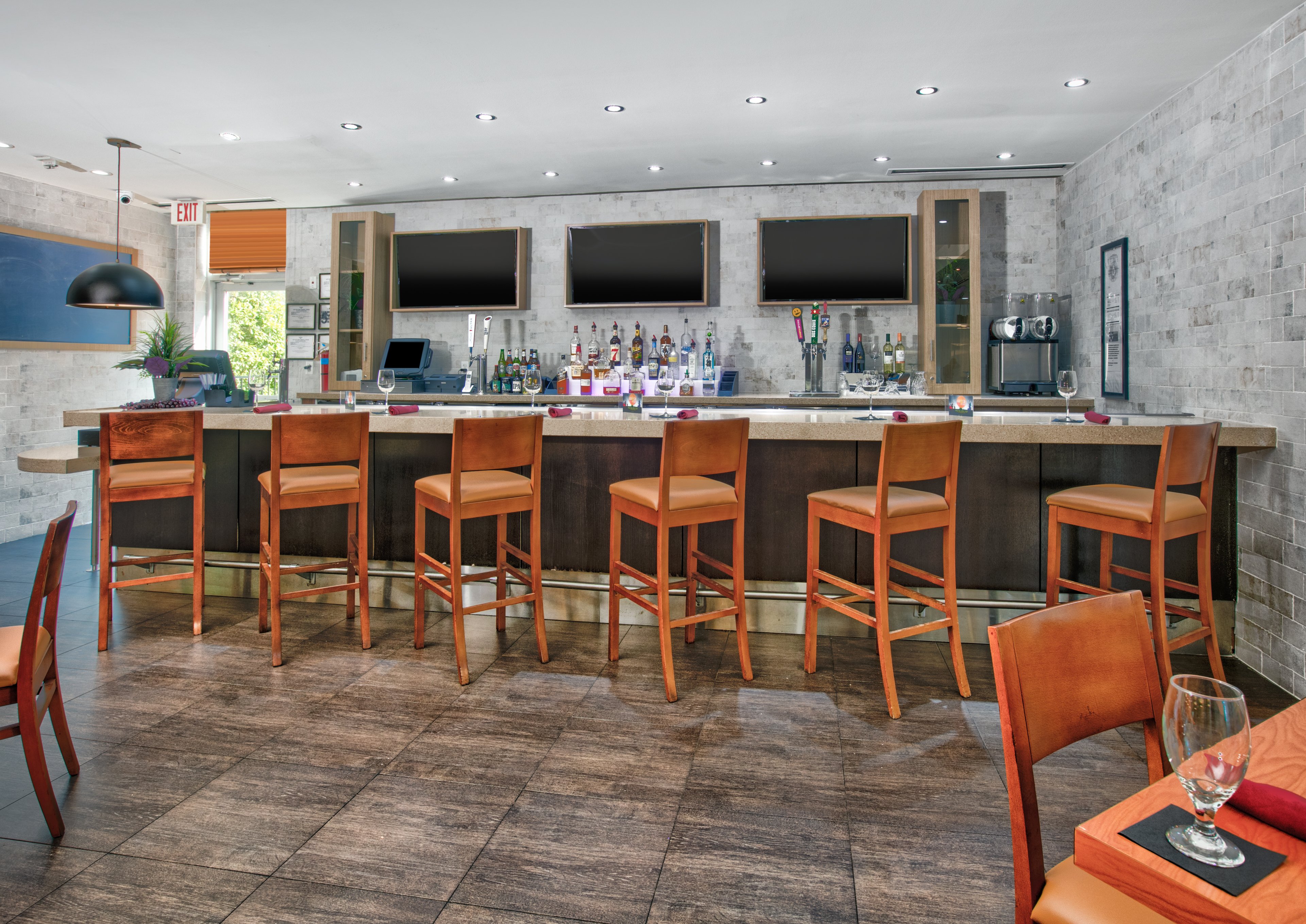 holiday inn dfw south by ihg
