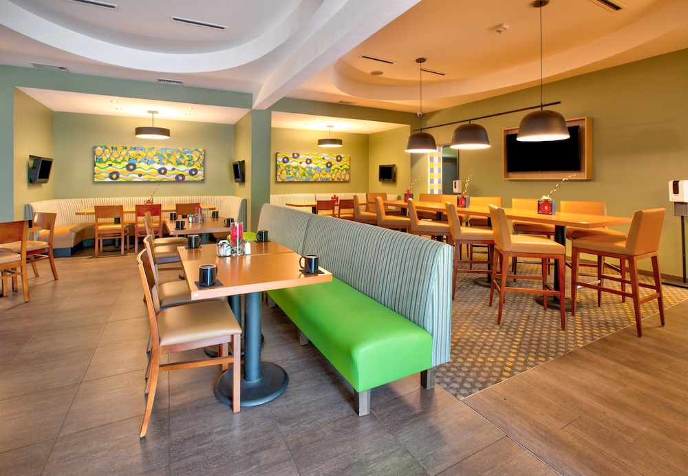 holiday inn dfw south by ihg