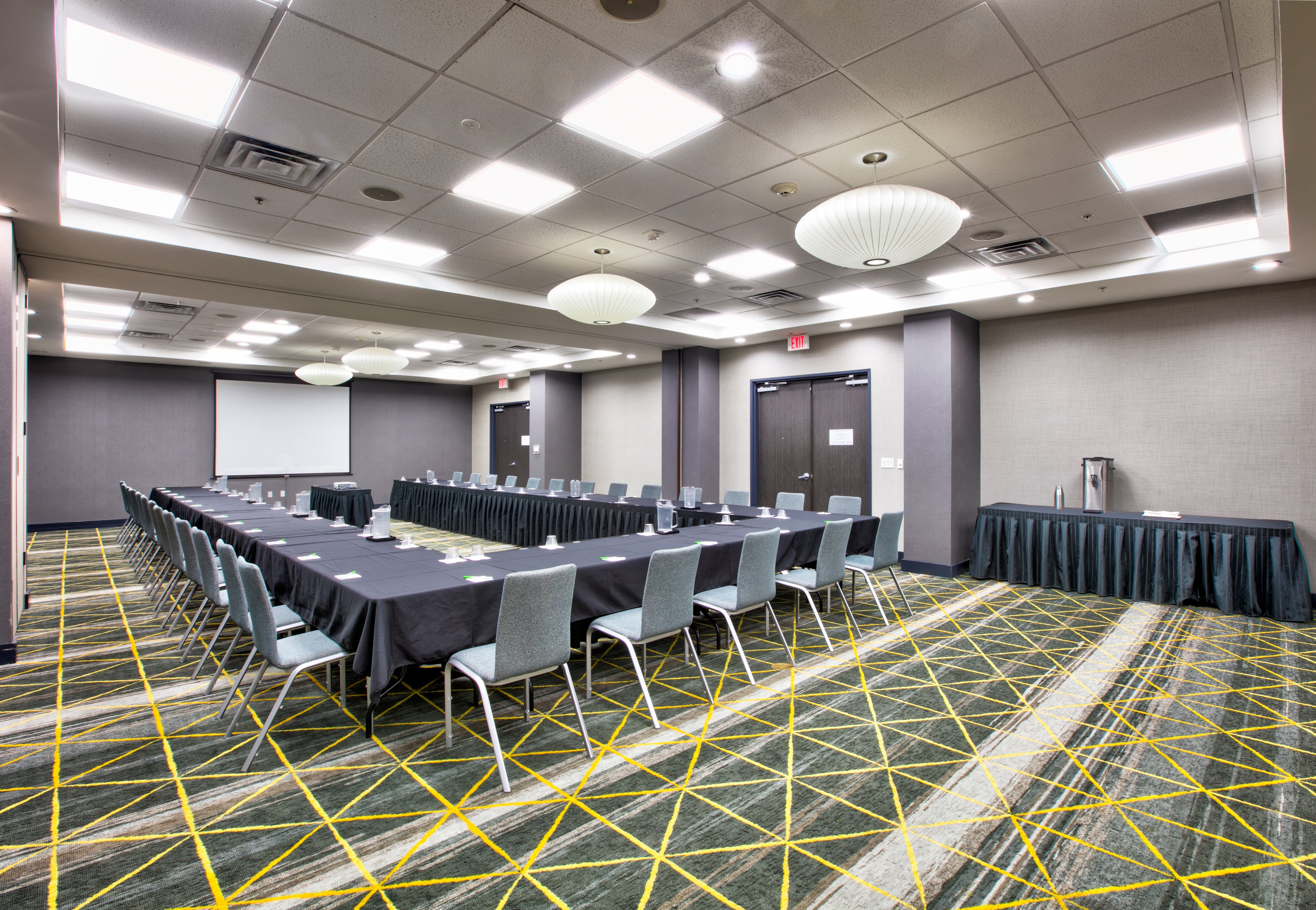 holiday inn dfw south by ihg