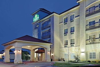 la quinta inn and suites dfw airport west euless