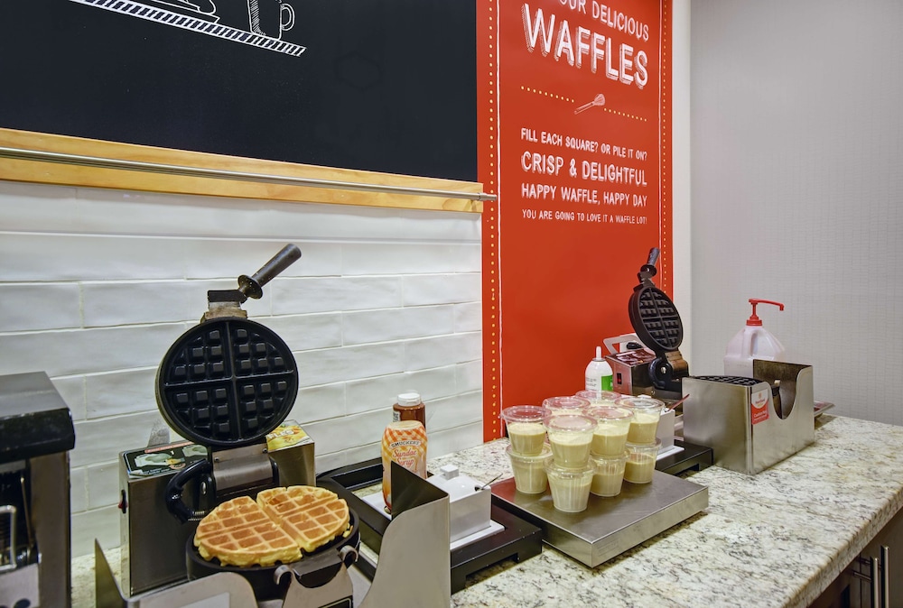 hampton inn and suites robbinsville