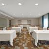 Hampton Inn & Suites Robbinsville,Croydon>>Cream Ridge,3 star