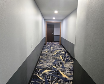 town house extended stay hotel downtown