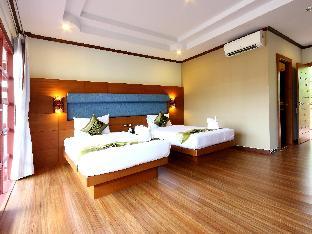 fanari khaolak resort courtyard zone