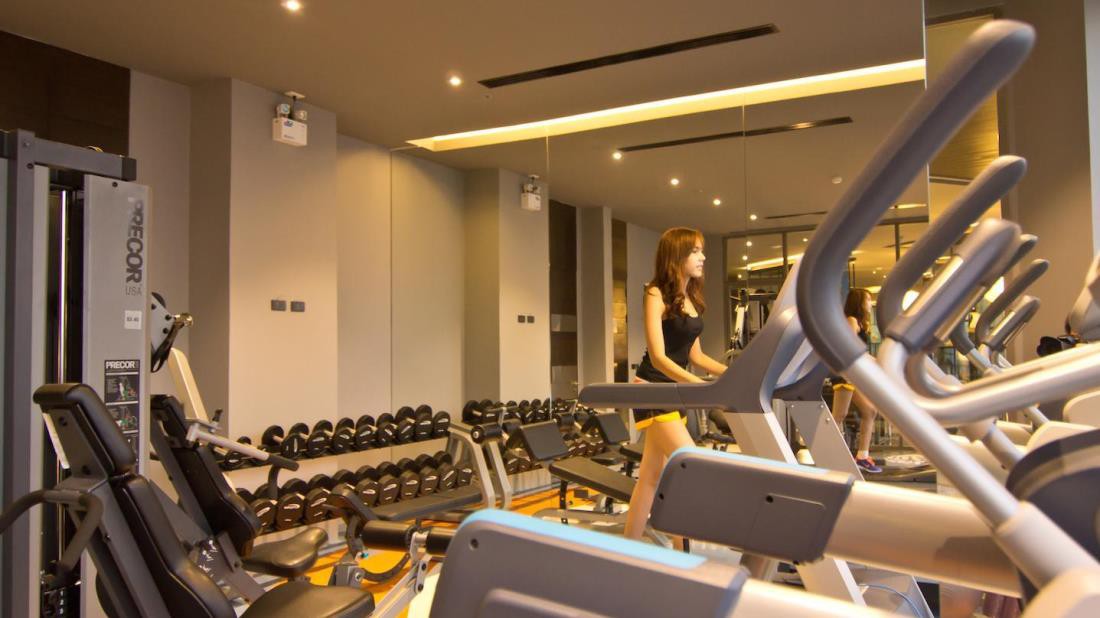 le coral beach resort and cafe