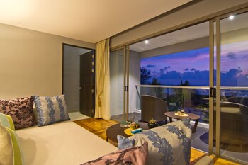 Le Coral Beach Resort And Cafe,On The Beach,5 star