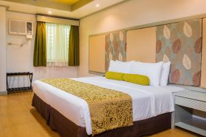 La Piazza Hotel And Convention Center,Legazpi>>Daraga,3 star