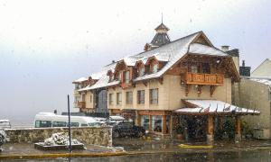 cacique inacayal lake and spa hotel