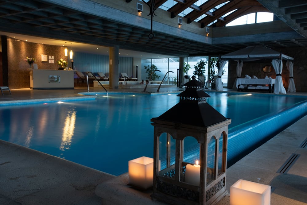 cacique inacayal lake and spa hotel