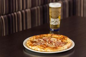 holiday inn express manchester east by ihg