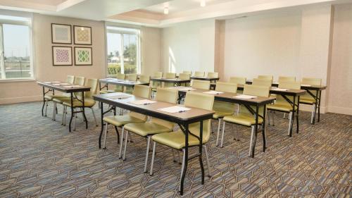 holiday inn ex ste porterville by ihg
