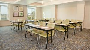 holiday inn ex ste porterville by ihg