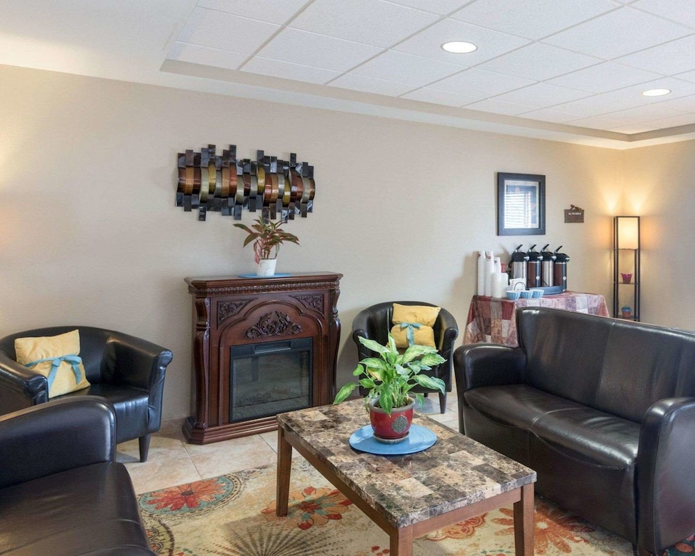 suburban studios triadelphia wheeling at the highlands