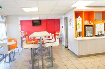 premiere classe dijon nord zenith