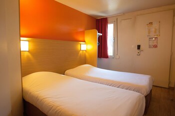 premiere classe dijon nord zenith