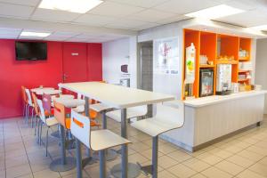 premiere classe dijon nord zenith