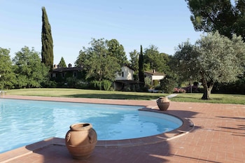 monsignor della casa country resort and spa