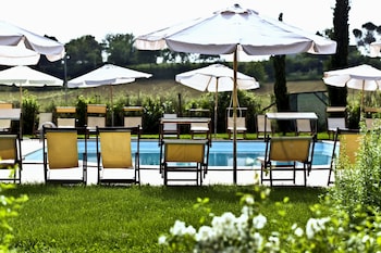 monsignor della casa country resort and spa