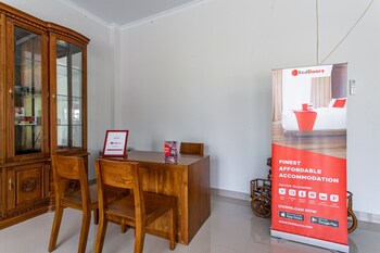 reddoorz near universitas muhammadiyah yogyakarta