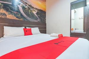 reddoorz near stadion sanaman mantikei