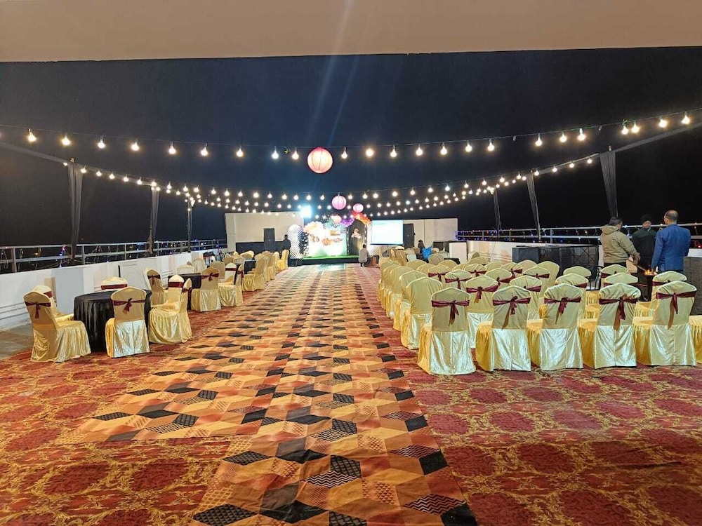 hotel golden orchid