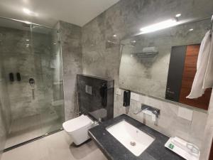 hotel golden orchid