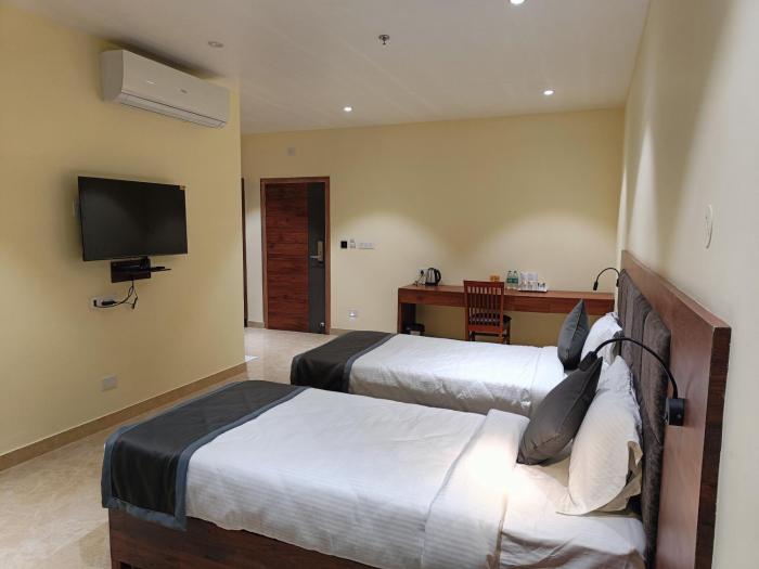 hotel golden orchid