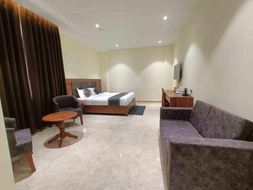 hotel golden orchid
