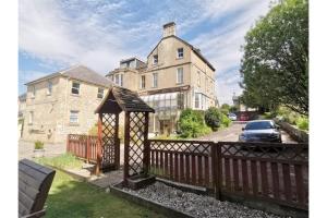 Wentworth House Hotel,Bath And North East Somerset>>Bath,2 star