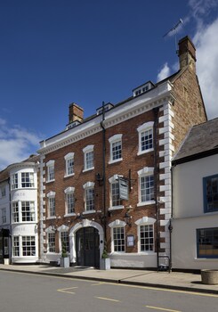 the george townhouse