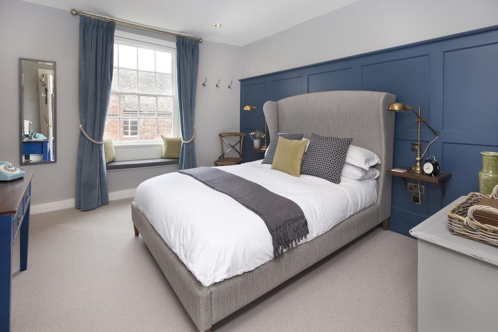 the george townhouse