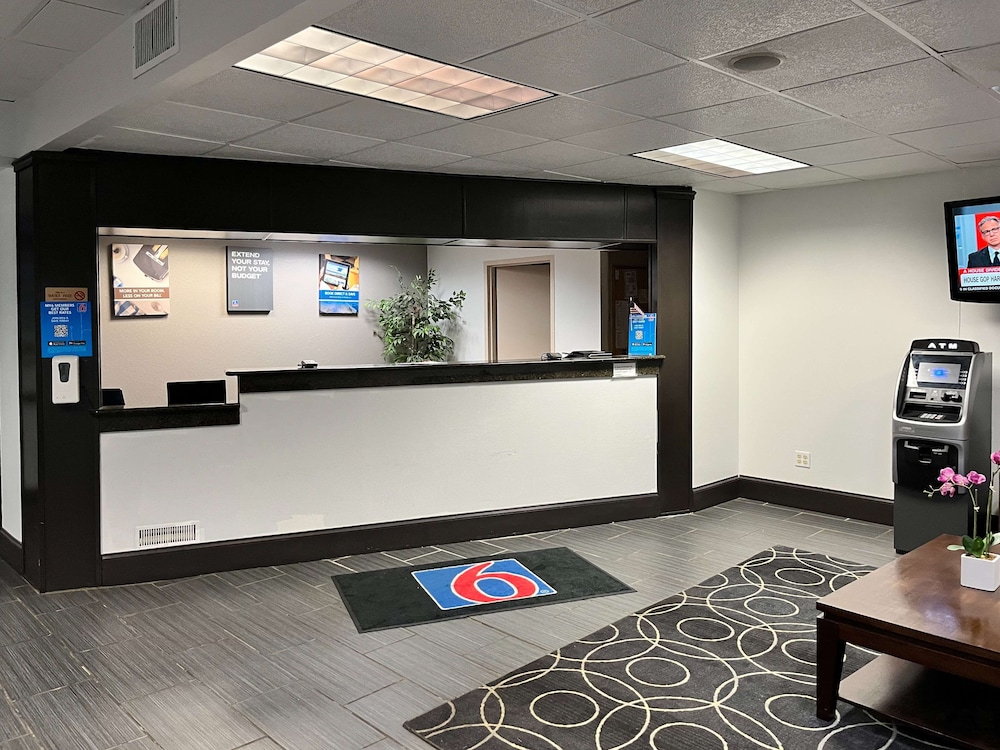 studio 6 clarion