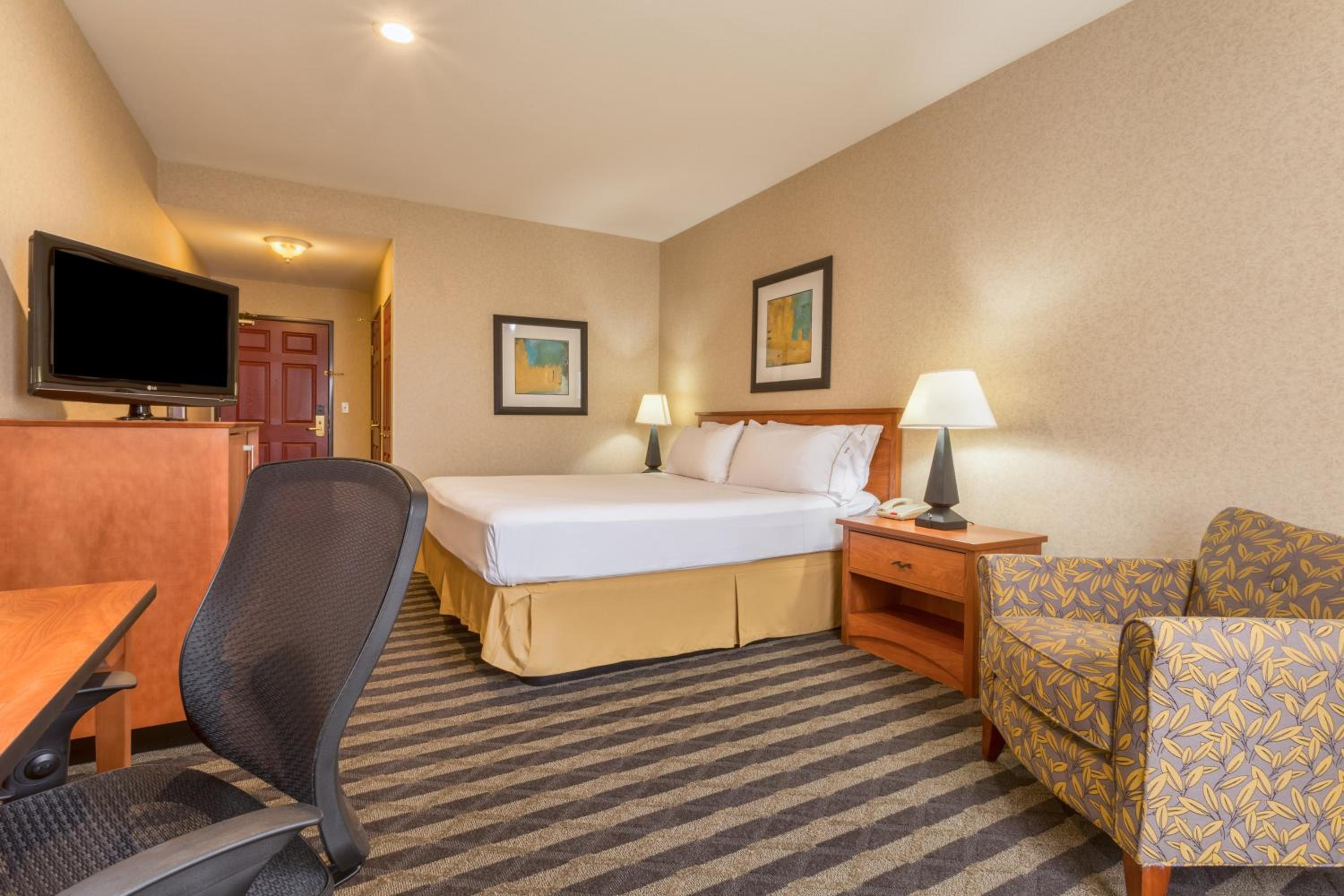holiday inn express hotel and suites manteca by ihg