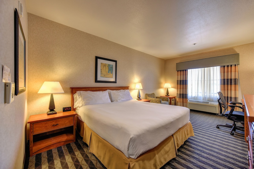 holiday inn express hotel and suites manteca by ihg