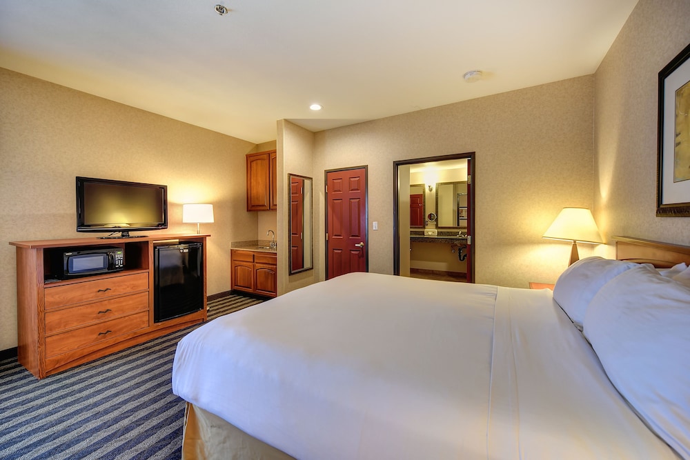 holiday inn express hotel and suites manteca by ihg