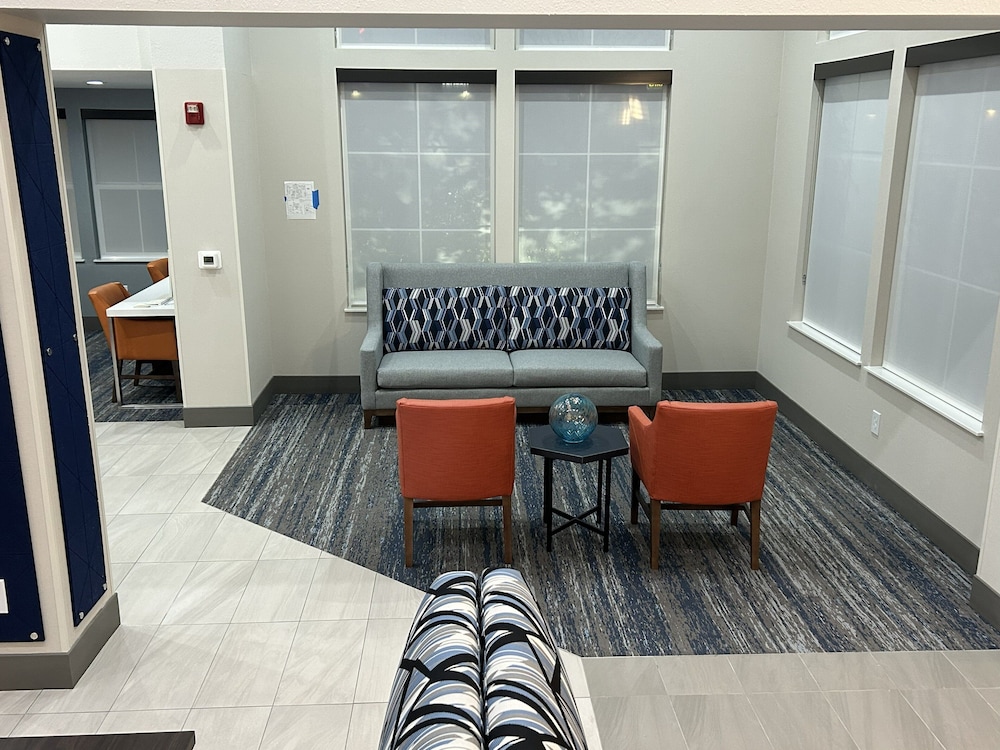 holiday inn express hotel and suites manteca by ihg