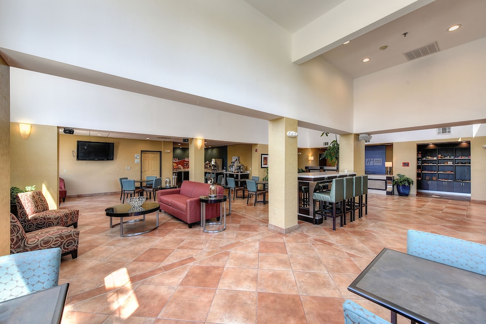 holiday inn express hotel and suites manteca by ihg