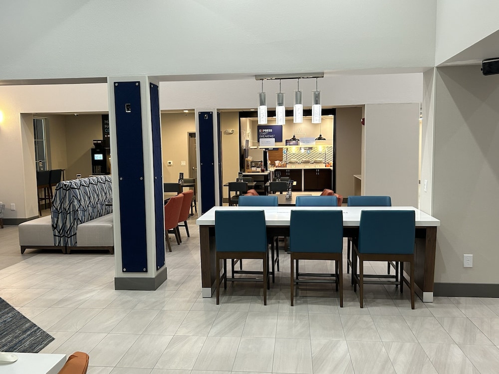 holiday inn express hotel and suites manteca by ihg