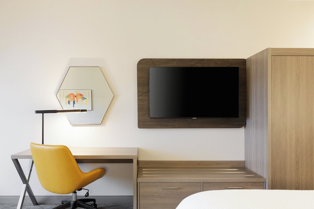 holiday inn express hotel and suites manteca by ihg