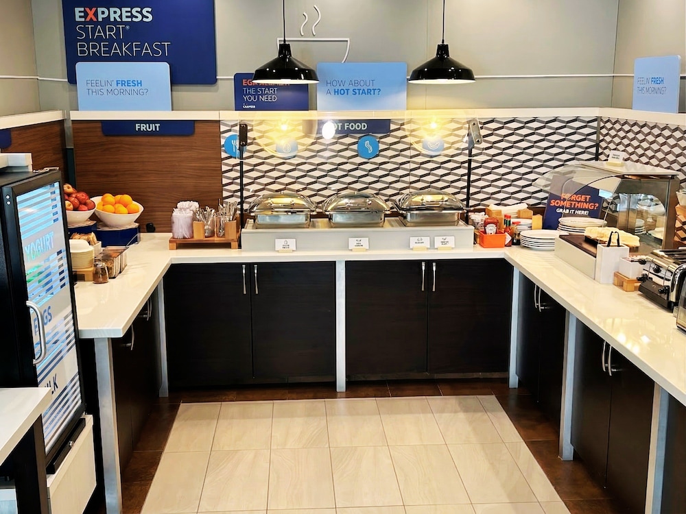 holiday inn express hotel and suites manteca by ihg