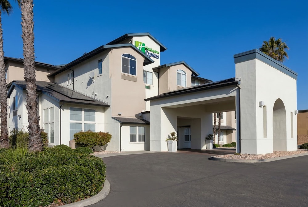 holiday inn express hotel and suites manteca by ihg