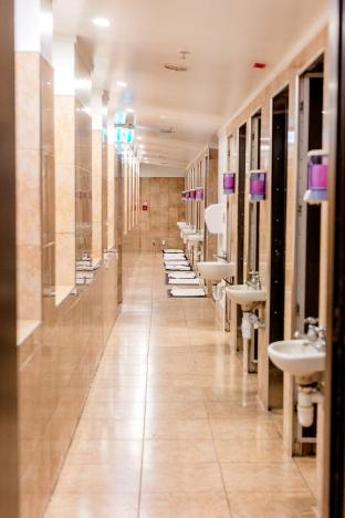 the cambridge hotel and backpackers