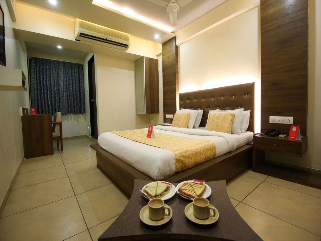 Hotel Manila,Kalupur>>Ahmedabad,3 star