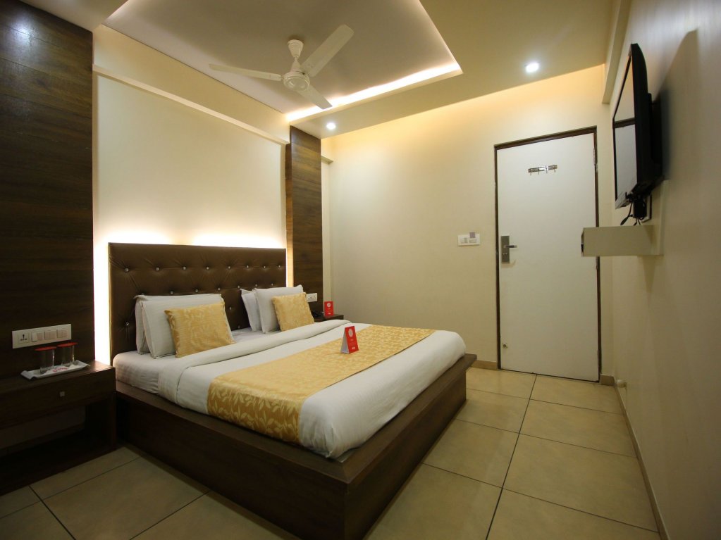 Hotel Manila,Kalupur>>Ahmedabad,3 star
