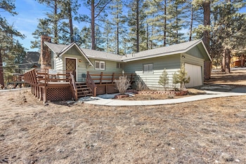 Snowridge,1061 Snowridge Rd.,3 star