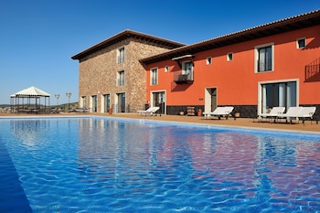hotel la caminera club de campo