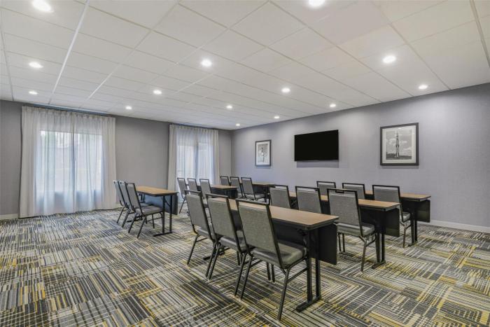 homewood suites by hilton huntsville downtown al