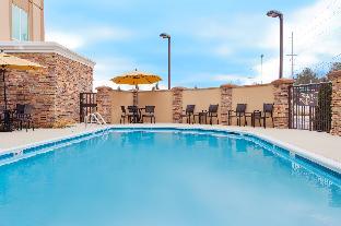 holiday inn express and suites huntsville west research park